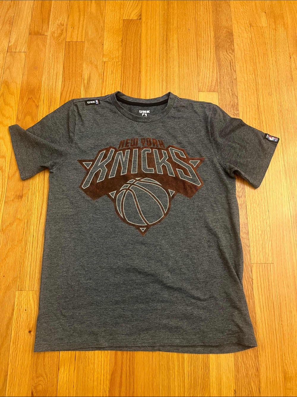 Unk Gray NBA NY Knicks Logo Graphic Tee